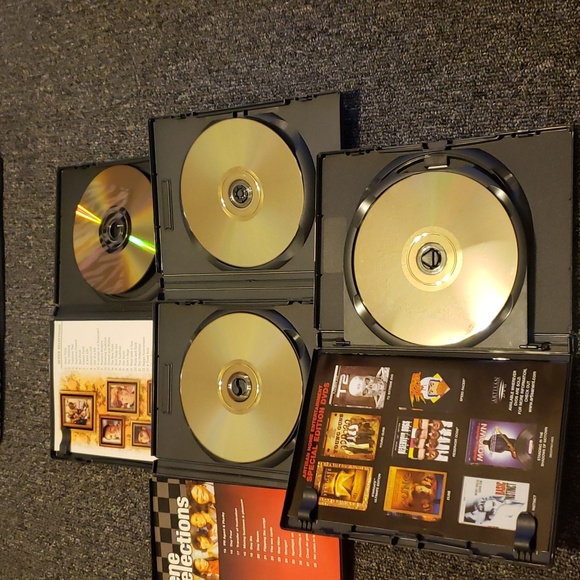 Multiple DVD's - Picture 6 of 12